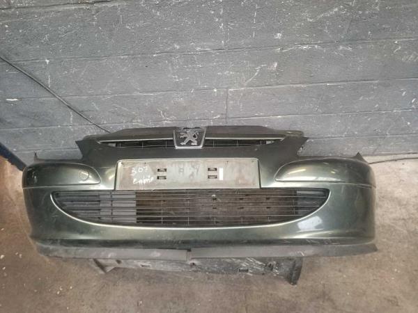 PARE CHOC AVANT PEUGEOT 307 8/2000-6/2005 - Vue 1